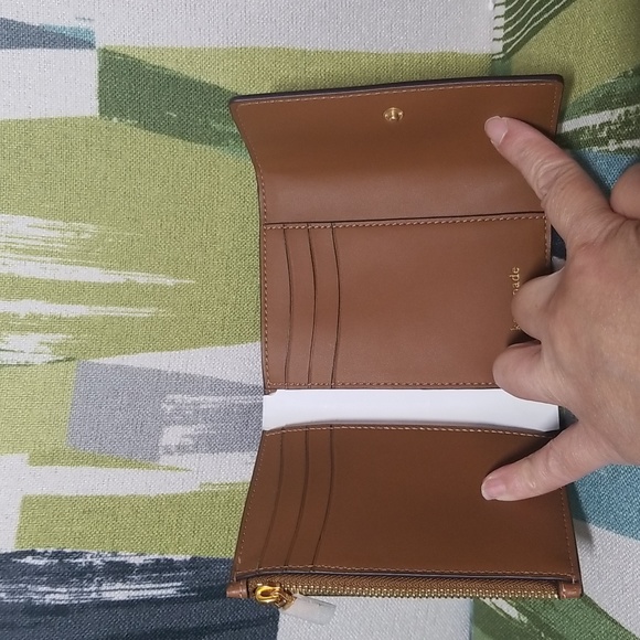 Kate Spade New York Katy Textured Leather Bifold Wallet In Allspice(Mid Brown) - Picture 7 of 12